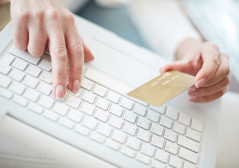 Acheter des bijoux en ligne : conseils pour shopper
