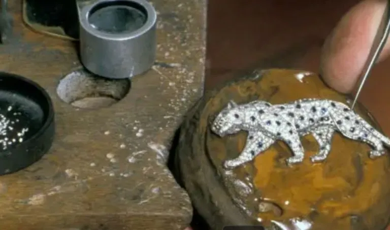 L'atelier "Pépite" les artisans Cartier de demain