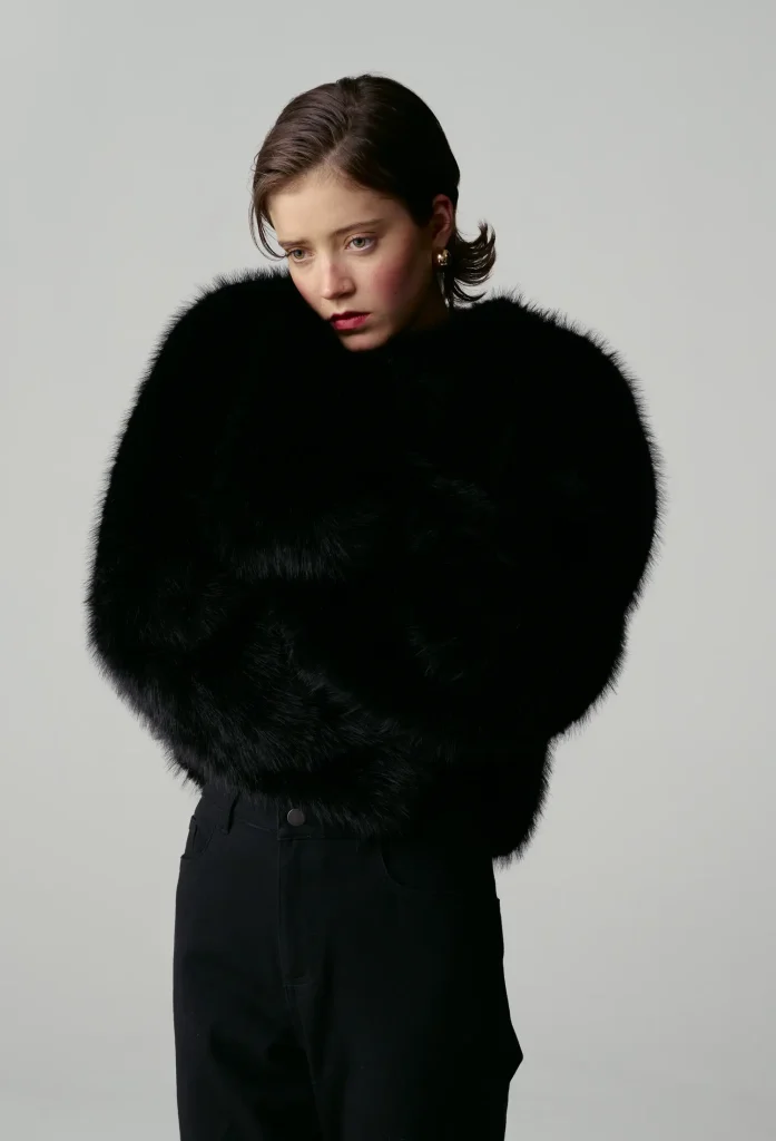 manteau femme court fausse fourrure 