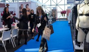 Le Curve New York 2026 se tiendra du 1er au 3 février 2026 au Javits Center – River Pavilion, à New York