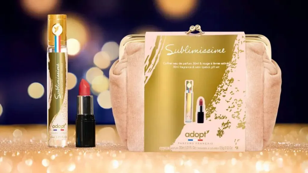 Adopt trousse Eau de parfum 30 ml + Rouge à Lèvres Satiné Rusty Pleasure soldée 19,95 €