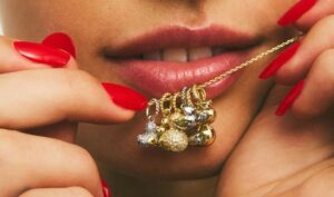 Talismans Agatha : le bijou sur-mesure qui révèle votre personnalité