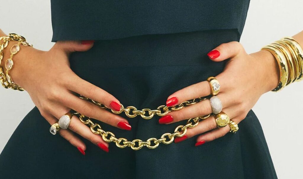 Bijoux Agatha tendances 2026 soldés pendant les Jours Agatha -50%