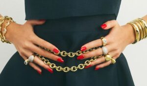 Bijoux Agatha tendances 2026 soldés pendant les Jours Agatha -50%